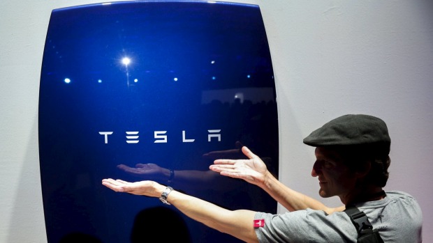 Tesla Energy уже не справляется с потоком предзаказов на батареи