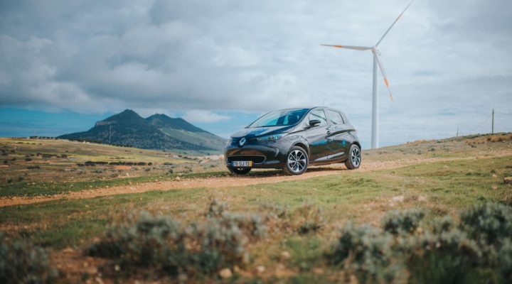 «Умный остров» Renault работает на возобновляемых источниках энергии и подержанных батареях электромобилей