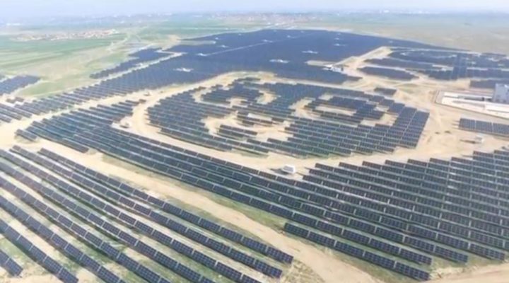Китай построит еще 100 солнечных электростанций в виде панд
