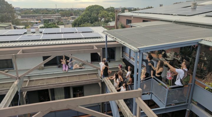 В Сиднее целый дом установил солнечные панели