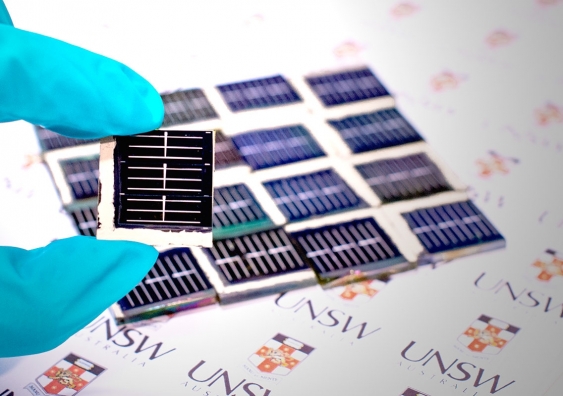 Созданы первые в мире нетоксичные гибкие солнечные панели
