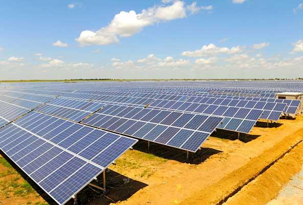 В Узбекистане построят первую солнечную электростанцию