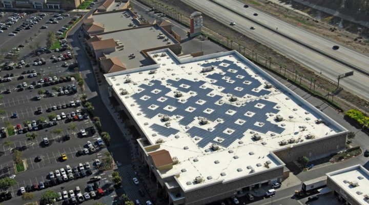 Walmart разместит солнечные панели на 19 магазинах в США