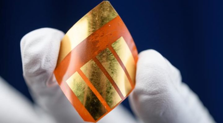 Щелочные металлы способны повысить КПД солнечных батарей на основе перовскита