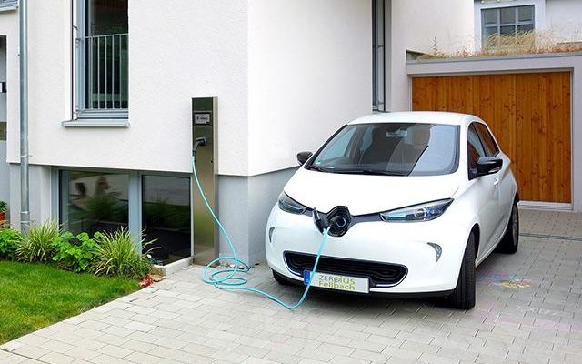 Ученые разработали умную систему управления энергией дома и зарядки электромобилей